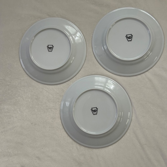 Reading China Dinner Plates - Picture 3 of 8